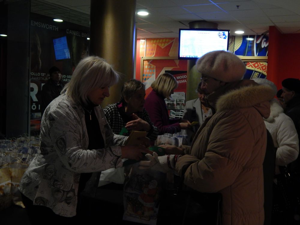 AS Forum Cinemas võimaldab Tallinna vanuritele jõulukingiks kinoseansi